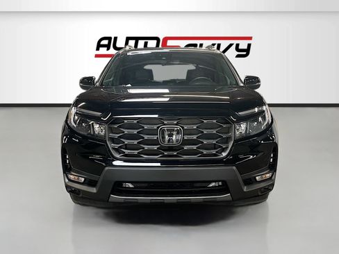 Used 2023 Honda Passport TrailSport image 2