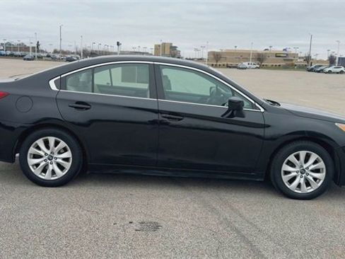 Used 2016 Subaru Legacy 2.5i Premium image 9