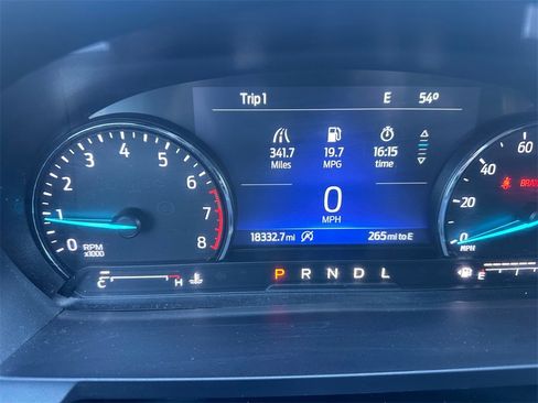 Used 2023 Ford Explorer XLT image 19