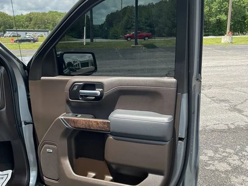 Used 2020 GMC Sierra 1500 Denali w/ Denali Ultimate Package AWD/4WD image 39