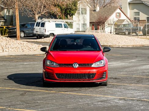 Used 2015 Volkswagen GTI SE w/ Lighting Package (SEL) image 2