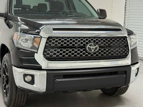 Used 2019 Toyota Tundra SR5 image 38