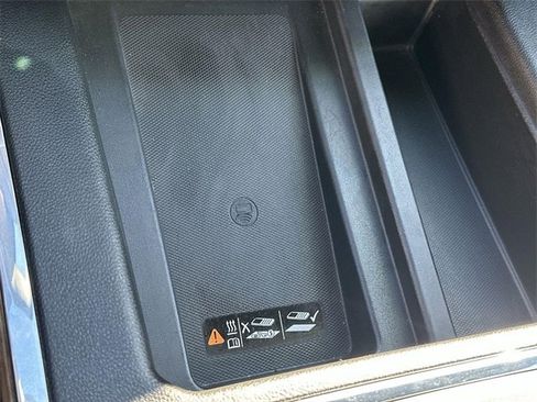 Used 2023 Chevrolet Silverado 3500 High Country image 38