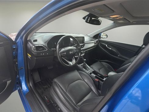 Used 2018 Hyundai Elantra GT w/ Tech Package 03 image 15