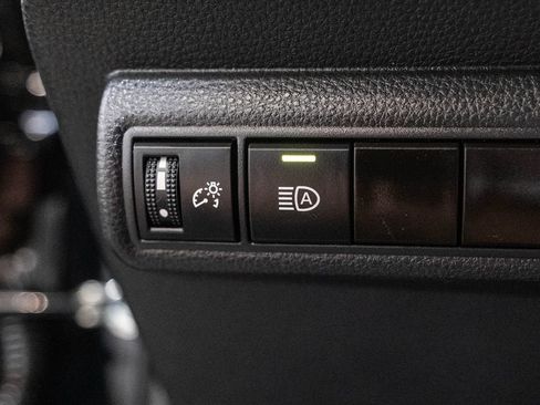 Used 2024 Toyota Corolla LE FWD image 21