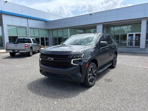 Used 2023 Chevrolet Tahoe RST RWD image 1