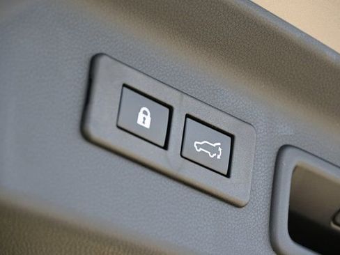 New 2026 Subaru Forester Premium image 15