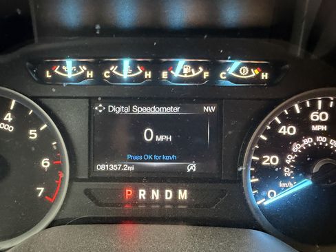 Used 2018 Ford F150 XLT w/ Equipment Group 302A Luxury AWD/4WD image 13