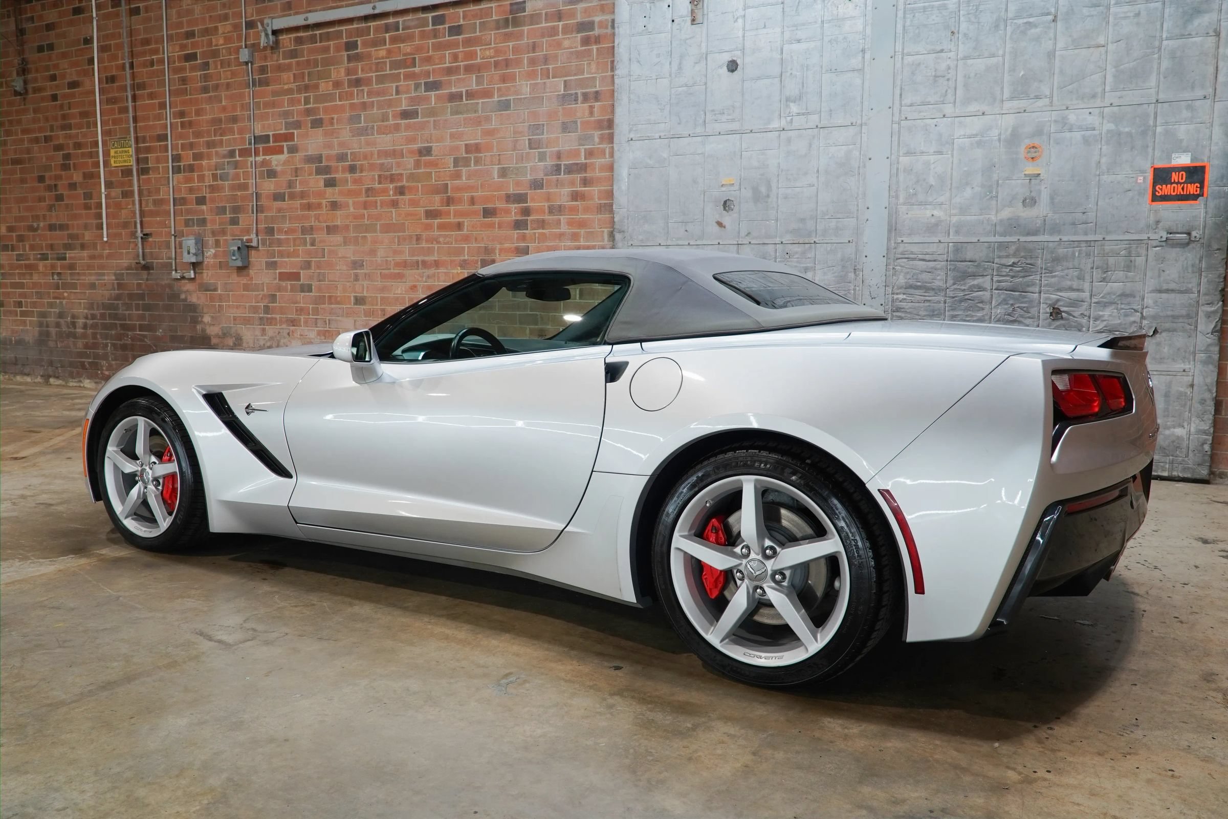 Used 2014 Chevrolet Corvette Stingray Convertible w/ 3LT Preferred Equipment Group RWD image 11