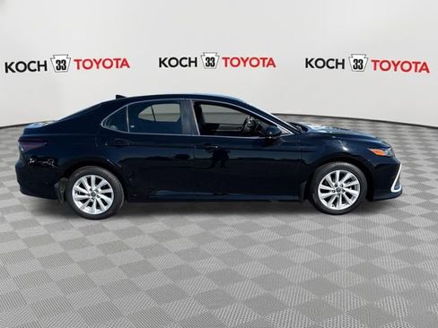 Used 2023 Toyota Camry LE AWD/4WD image 9