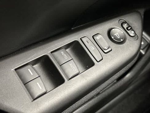 Used 2018 Honda Civic EX-L image 20