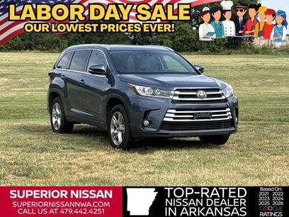 Used 2017 Toyota Highlander Limited