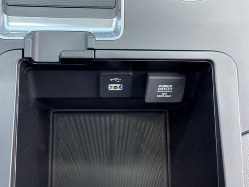 Used 2022 Acura MDX A-Spec image 39