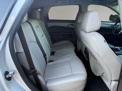 Used 2015 Cadillac SRX FWD image 17