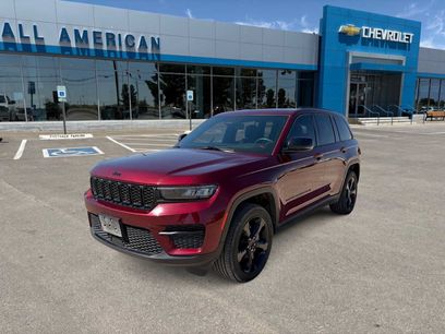 Used 2024 Jeep Grand Cherokee Altitude