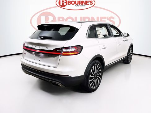 Used 2019 Lincoln Nautilus Black Label image 12