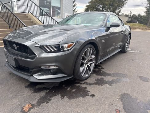 Used 2017 Ford Mustang GT Premium w/ GT Performance Package image 3