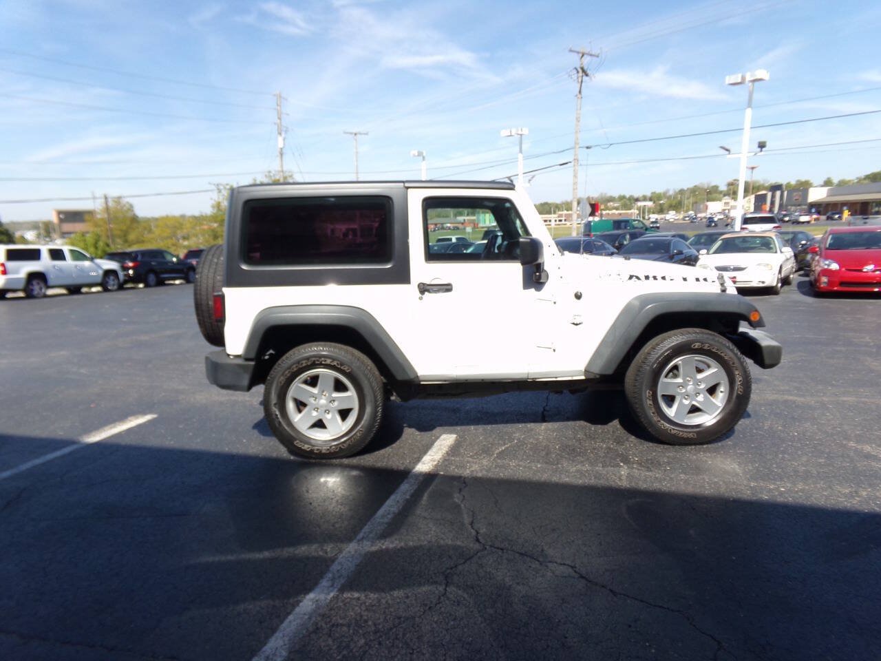 Used 2013 Jeep Wrangler Sport w/ Connectivity Group AWD/4WD image 5