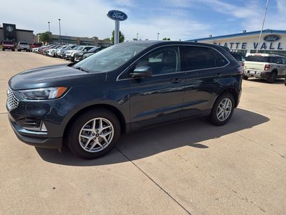 Used 2024 Ford Edge SEL w/ Convenience Package
