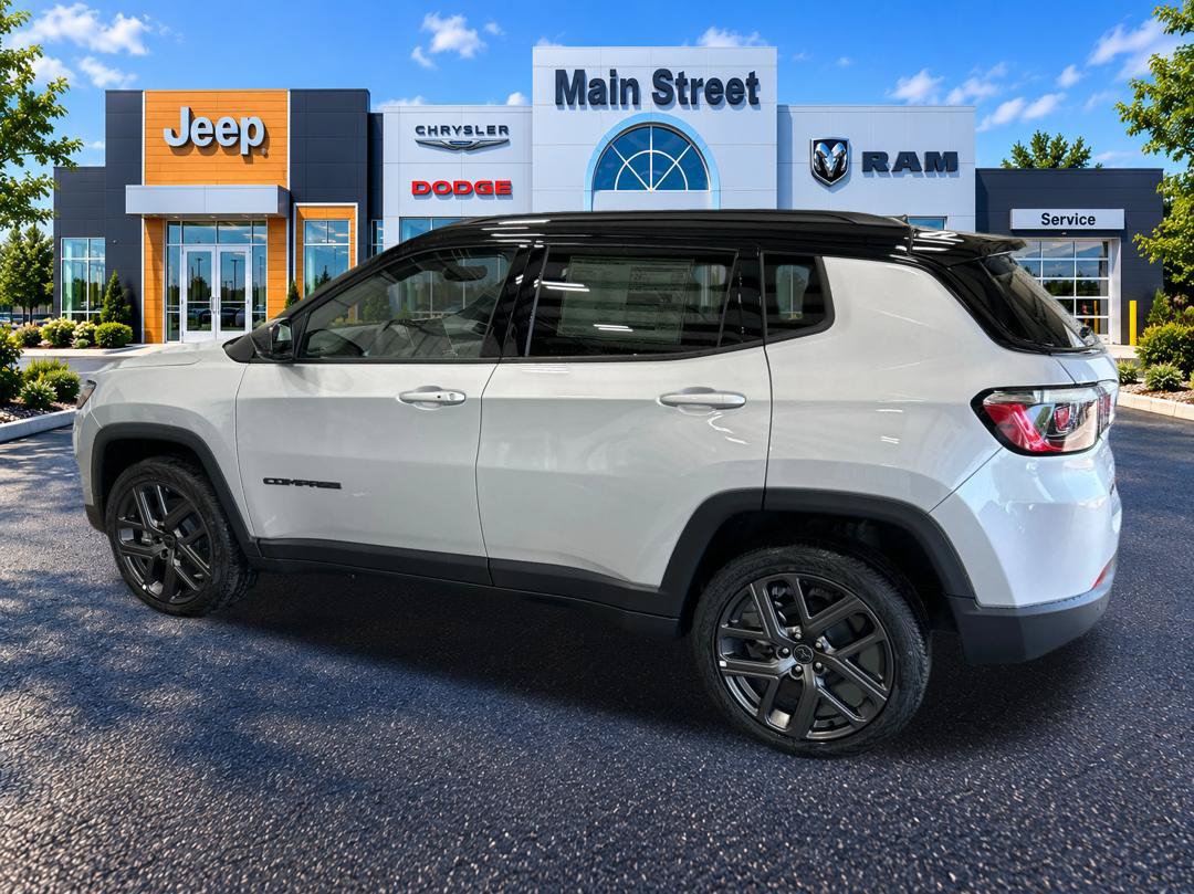 New 2026 Jeep Compass Limited AWD/4WD image 3