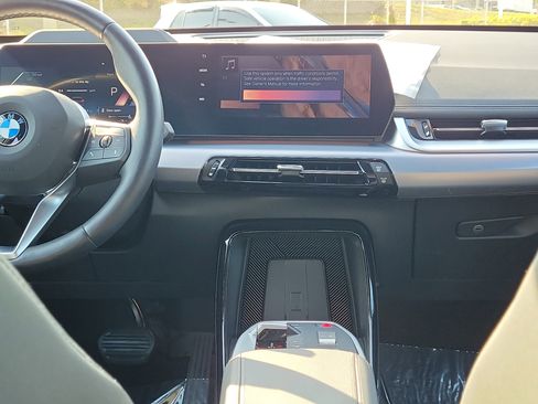 Used 2025 BMW X1 xDrive28i image 16