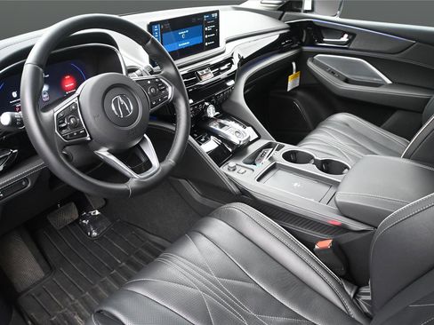 Certified 2026 Acura MDX SH-AWD w/ Advance Package image 2