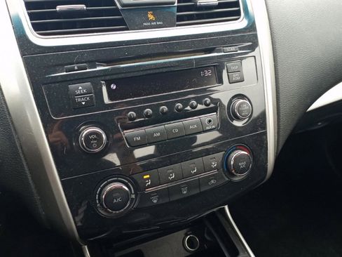 Used 2013 Nissan Altima 2.5 S image 21