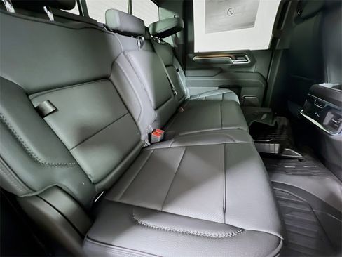 New 2026 GMC Sierra 3500 Denali w/ Denali Reserve Package image 22