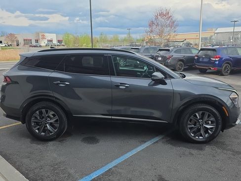 Certified 2023 Kia Sportage SX Prestige AWD/4WD image 11