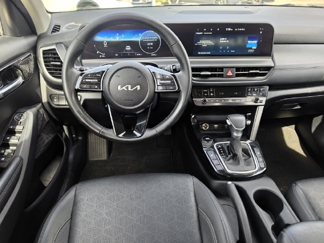 Certified 2024 Kia Seltos EX FWD image 8