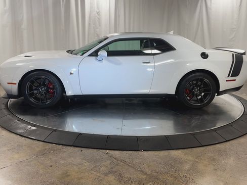 Used 2019 Dodge Challenger R/T Scat Pack image 7