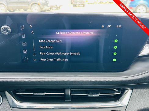 Used 2025 Buick Envista Preferred w/ Convenience II Package FWD image 7