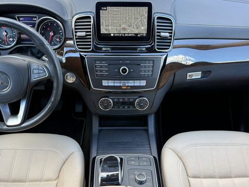 Used 2019 Mercedes-Benz GLS 450 4MATIC image 24