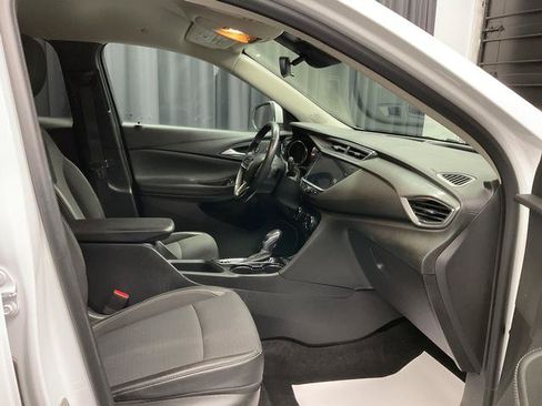 Used 2020 Buick Encore GX Preferred FWD image 11