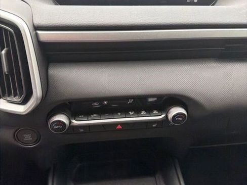 Used 2025 MAZDA CX-50 AWD 2.5 S w/ Weather Package image 19