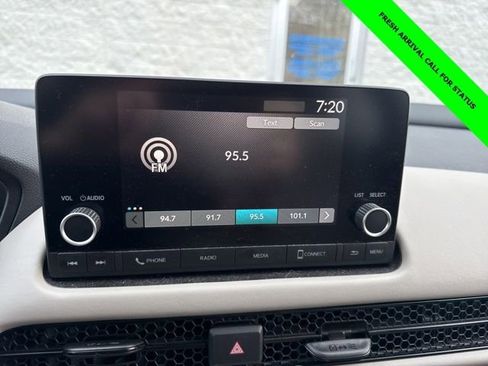 Used 2023 Honda HR-V LX image 23