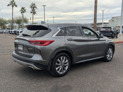 Certified 2019 INFINITI QX50 Essential w/ Premium Heat Package image 6