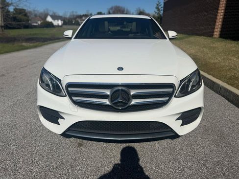 Used 2017 Mercedes-Benz E 300 4MATIC image 26