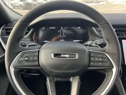 New 2025 Jeep Grand Cherokee L Limited image 14