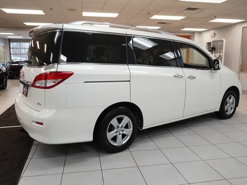 Used 2013 Nissan Quest SV w/ Leather Pkg image 13