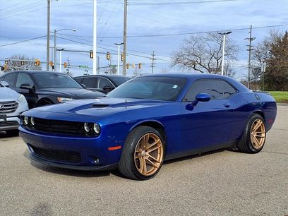 Used 2020 Dodge Challenger SXT w/ Blacktop Package