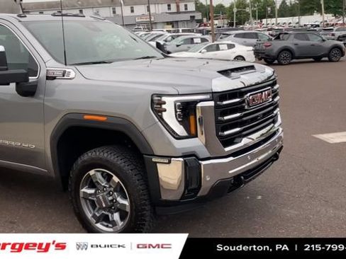 New 2026 GMC Sierra 2500 SLT AWD/4WD image 2