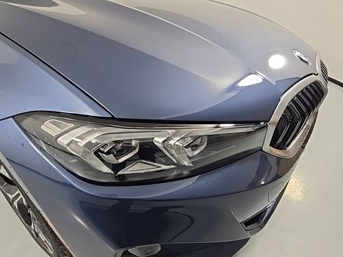 Certified 2025 BMW 330i xDrive Sedan w/ Premium Package image 11