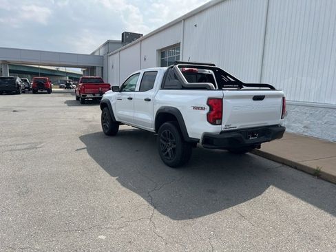 New 2025 Chevrolet Colorado Trail Boss w/ Midnight Edition image 6