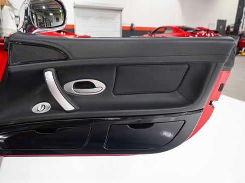 Used 2001 BMW Z8 RWD image 11