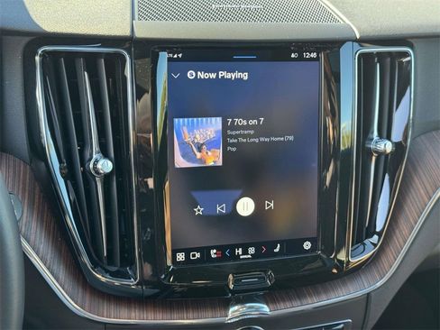 Used 2023 Volvo XC60 B5 Plus w/ Climate Package image 25