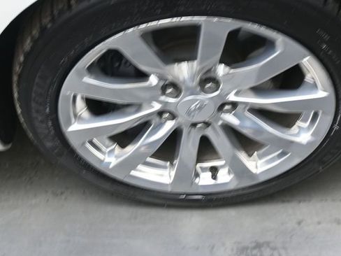 Used 2017 Cadillac ATS Luxury image 28