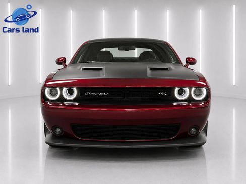 Used 2020 Dodge Challenger R/T RWD image 6