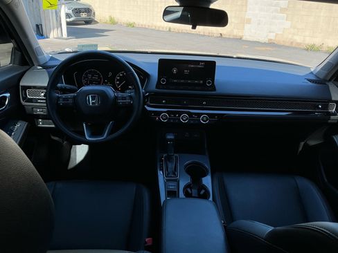 Used 2024 Honda Civic EX-L image 17