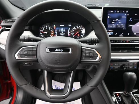Used 2024 Jeep Compass Limited AWD/4WD image 26